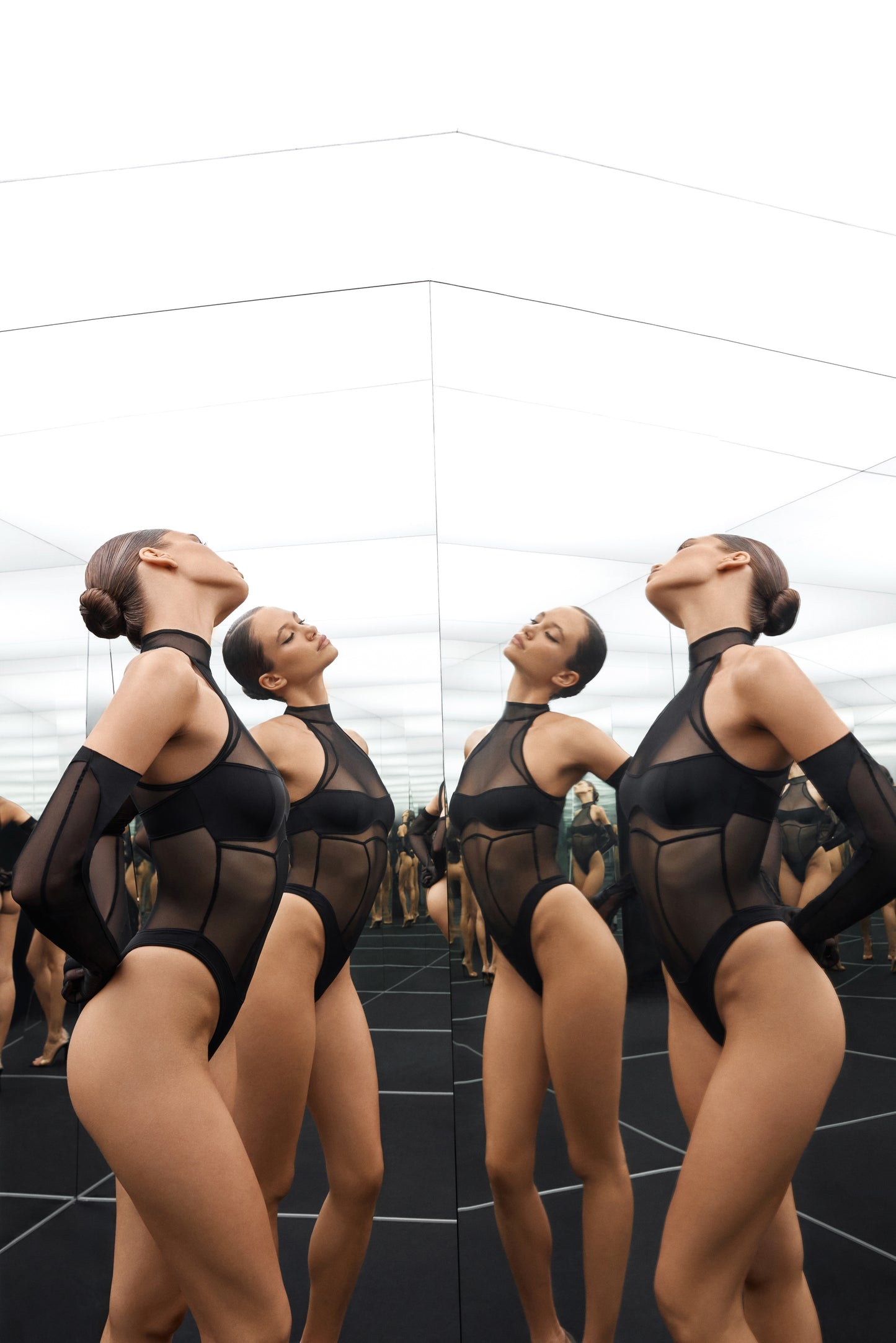 Bodysuit Arte Mesh black without gloves